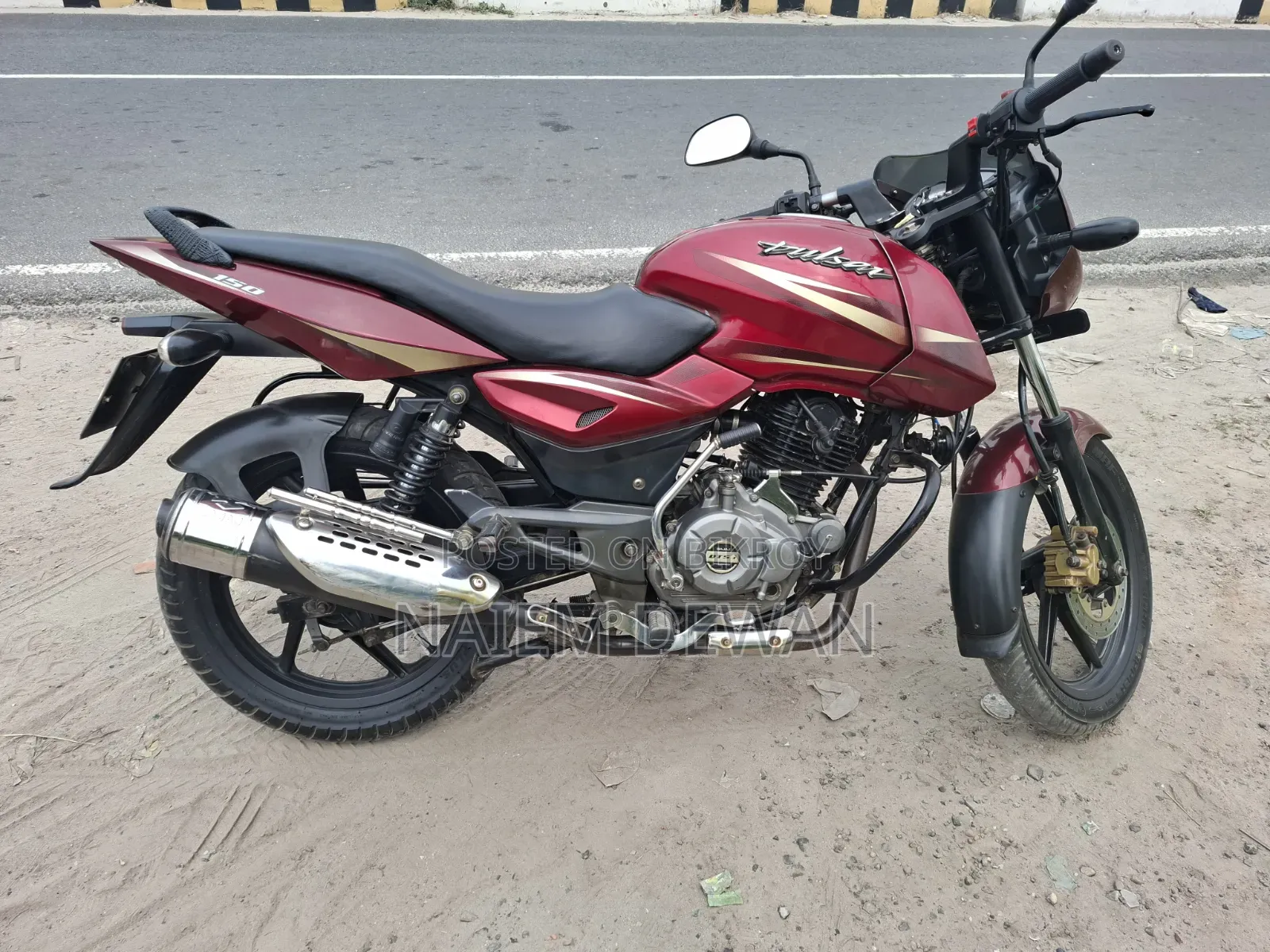 Bajaj Pulsar 150 2018 Red