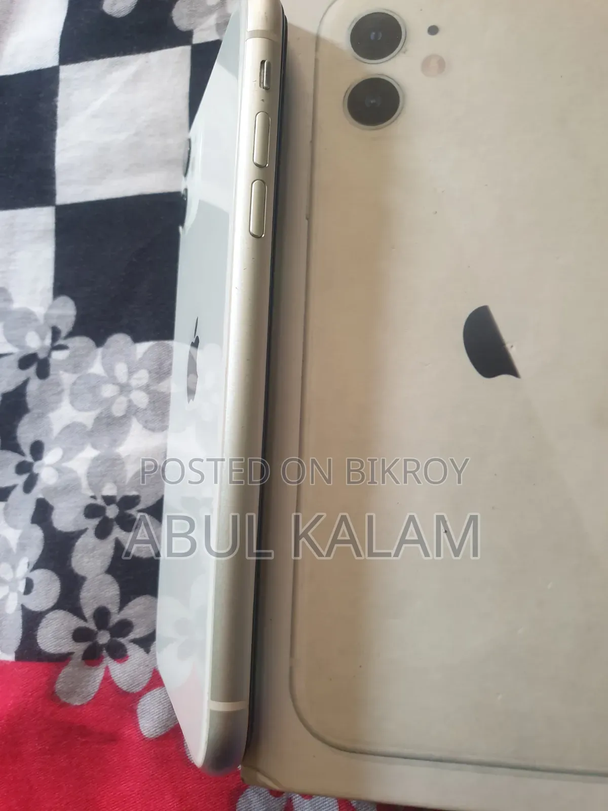 অ্যাপল আইফোন ১১ ৬৪ জিবি হোয়াইট