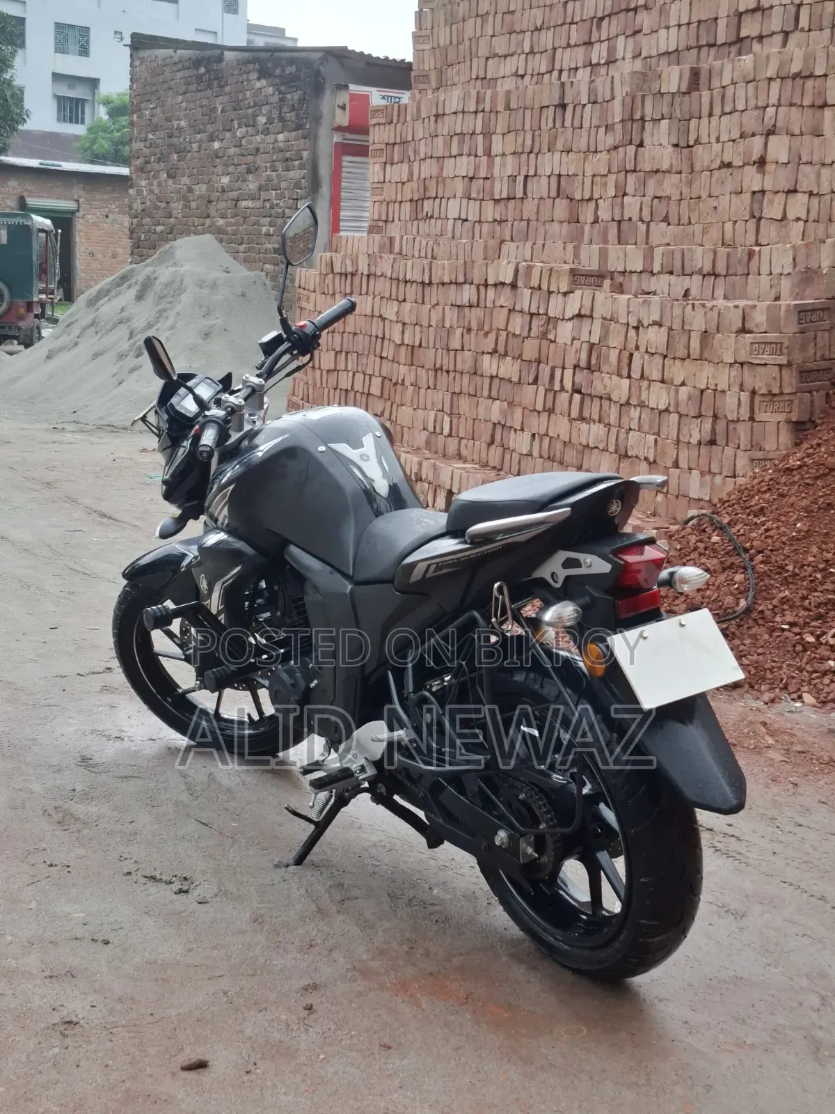 Yamaha FZS V2 2026 Black