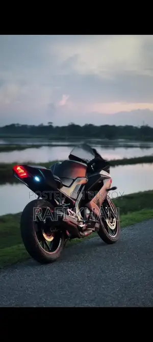 Yamaha R15 V3 2023 Black