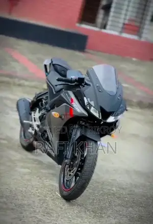 Yamaha R15 V3 2023 Black