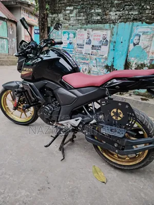 ইয়ামাহা এফজেডএস ভি৩ ২০২৩ ব্ল্যাক