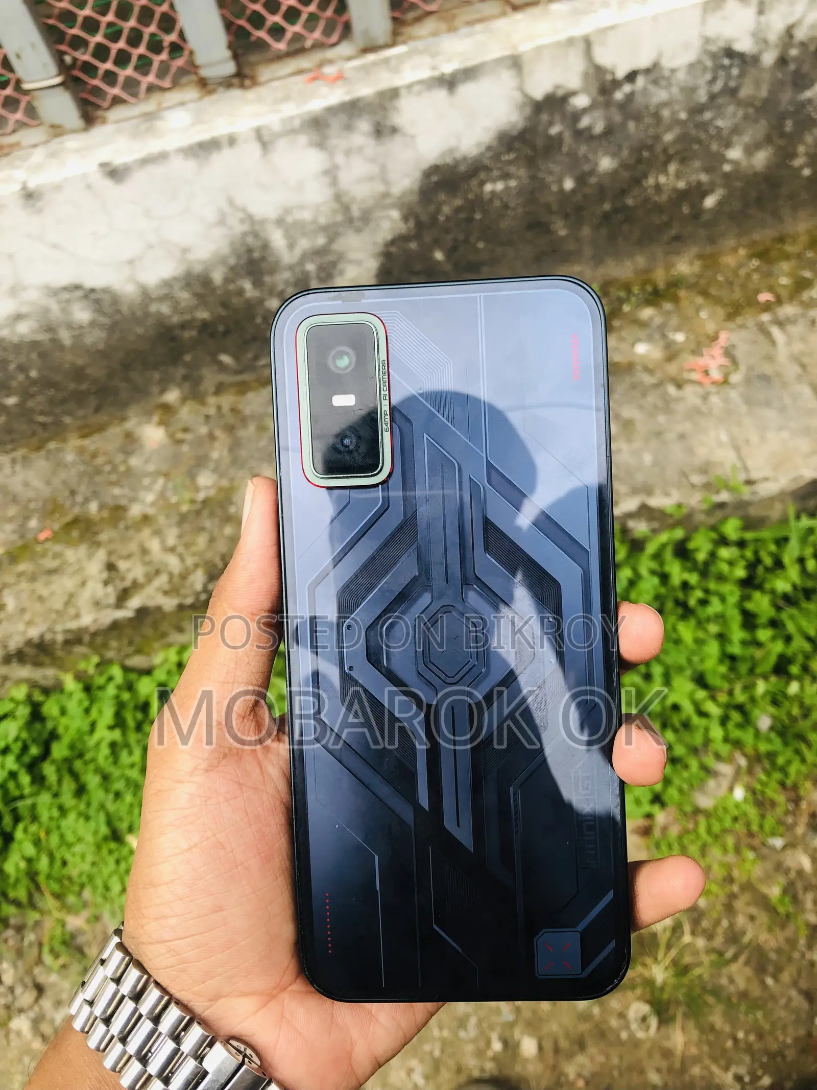 ইনফিনিক্স জিটি ৩০ ৫জি ২৫৬ জিবি কালো