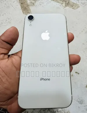 Apple iPhone XR 64 GB White