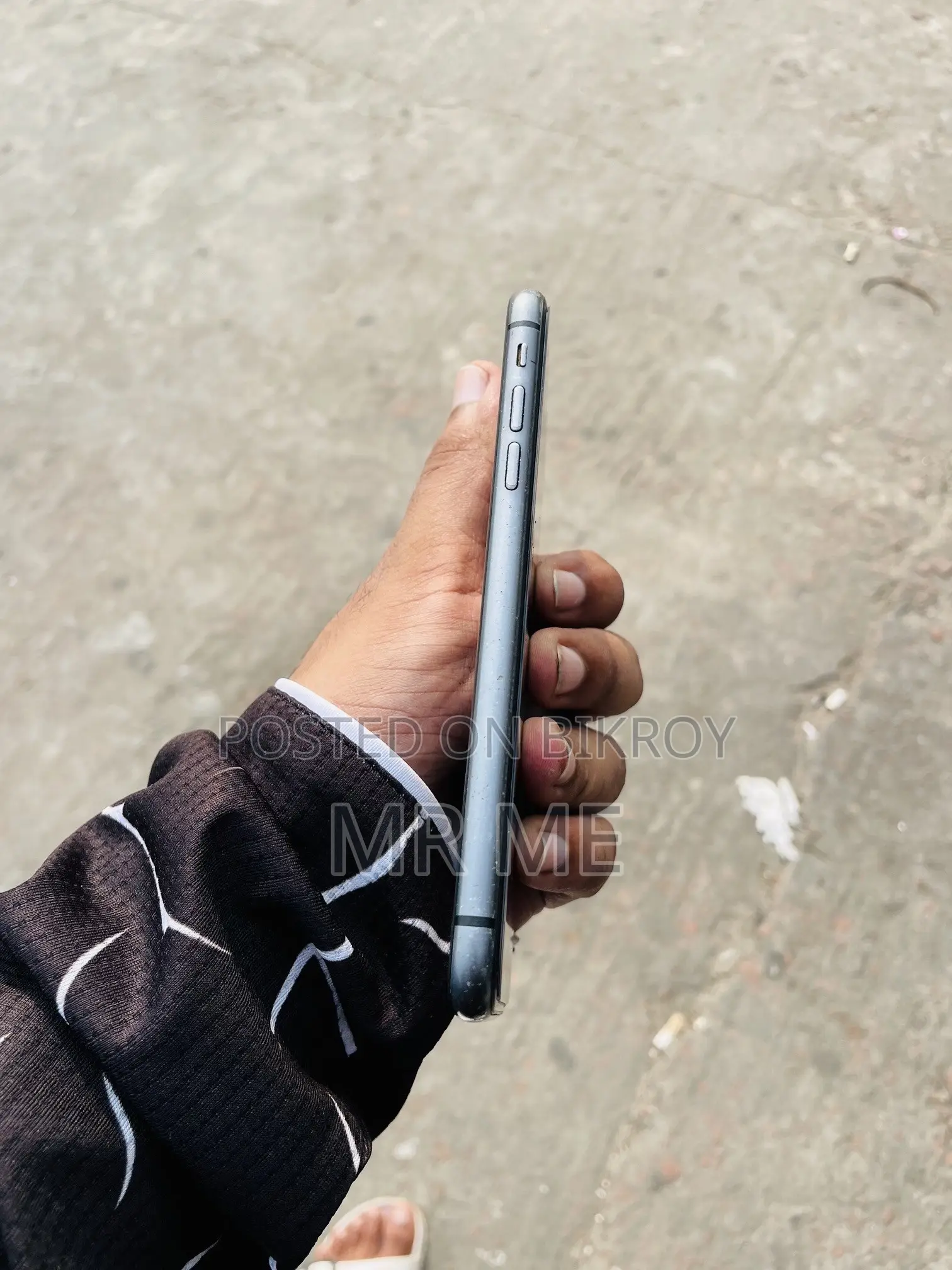 অ্যাপল আইফোন ১১ ৬৪ জিবি ব্ল্যাক