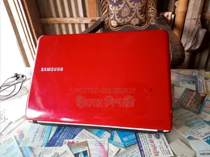 Laptop Samsung NC110P 2GB Intel Atom HDD 320GB