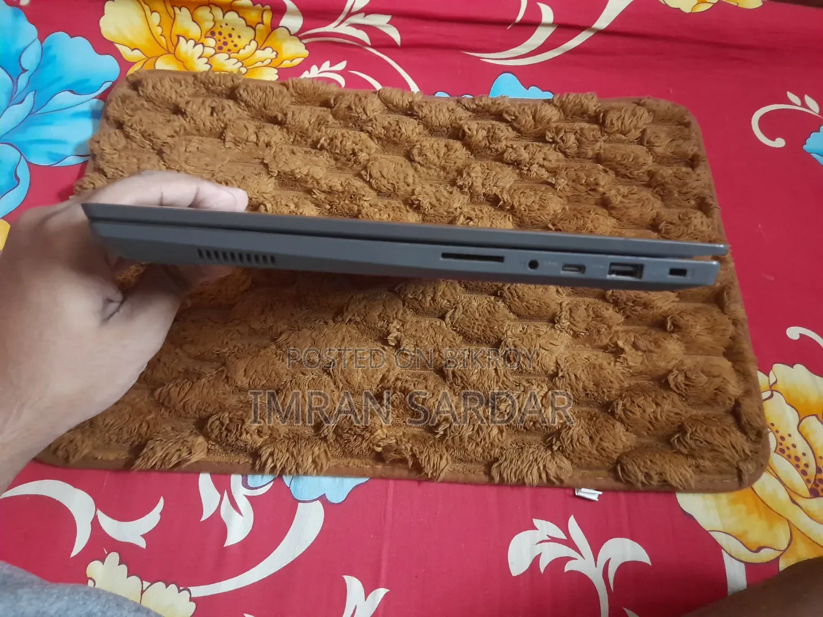 Laptop Lenovo V330 4GB Intel Core i3 SSD 256GB