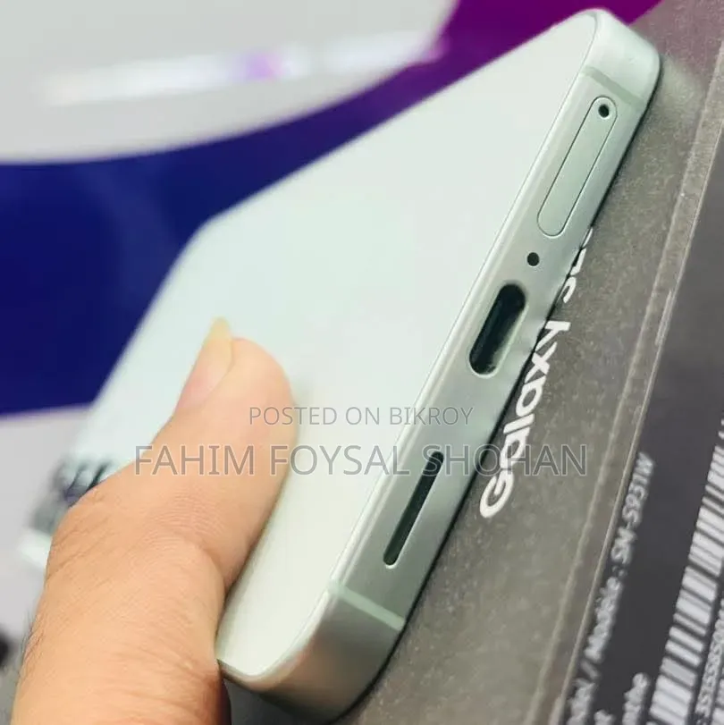 Samsung Galaxy S25 128 GB Green