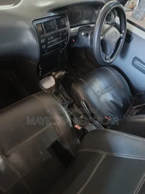Toyota Corolla Hatchback 2001 White