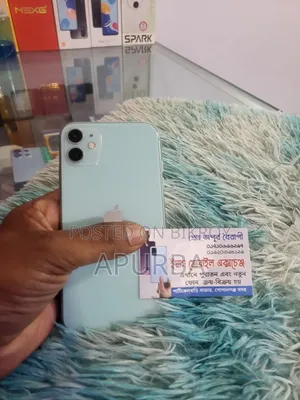 Apple iPhone 11 64 GB Purple