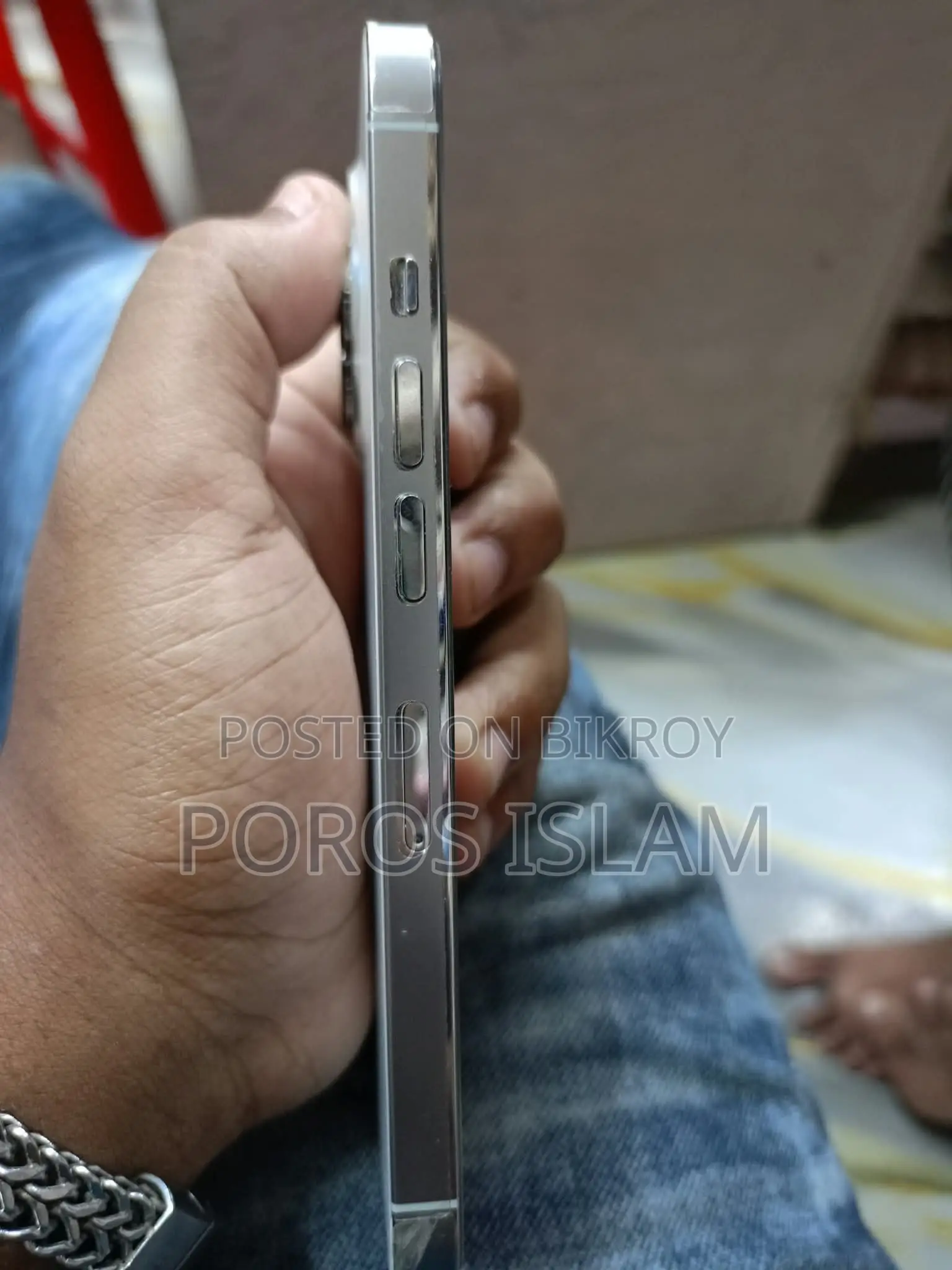 অ্যাপল আইফোন ১৩ প্রো ১২৮ জিবি হোয়াইট