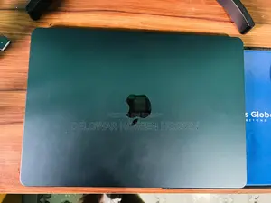 Laptop Apple MacBook Air 2025 M4 16GB Apple M4 SSD 256GB