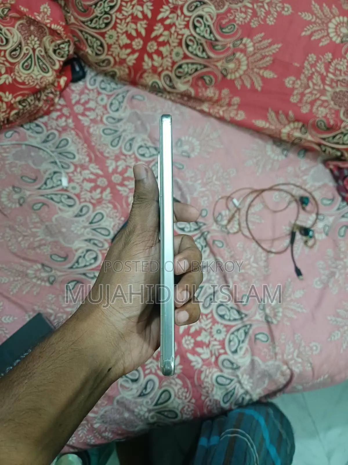 iQOO 256 GB Orange