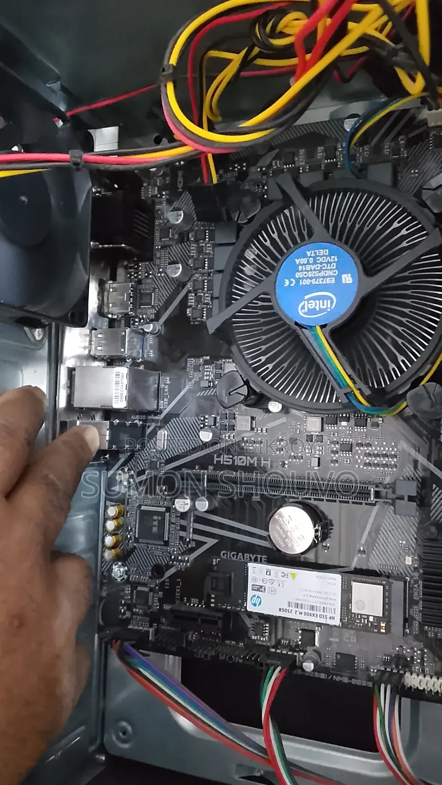 Desktop Computer Dell 8GB Intel Core i3 SSD 256GB