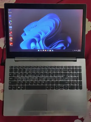 Laptop Lenovo IdeaPad 320 4GB Intel Core i3 SSD 128GB