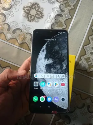 Realme V30 128 GB Gold