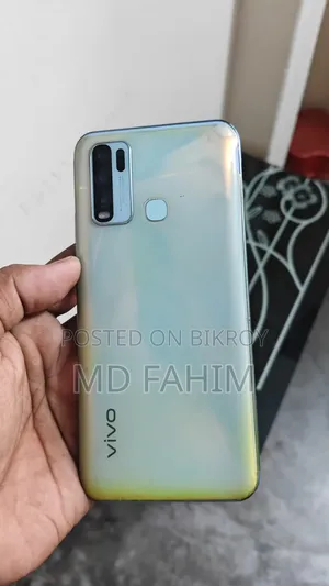 Vivo Y50 128 GB