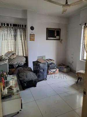 3-bedroom Apartment in Aarong, Mogbazar for sale