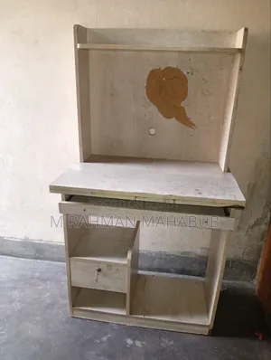 Reading Table / Computer Table