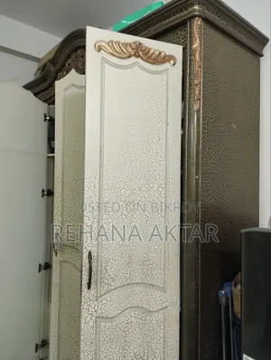 আলমারি ,মালেশিয়ান উড, সাদা, কালো ও গোল্ডেন কালার