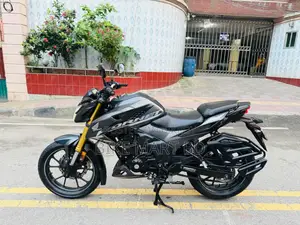 Honda Hornet 2.0 2025 Gray