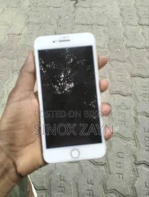 অ্যাপল আইফোন ৭ প্লাস ১২৮ জিবি গোল্ড