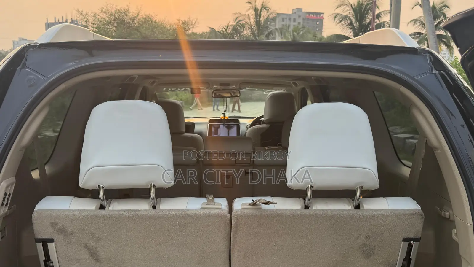 Toyota Land Cruiser Prado 2012 Black
