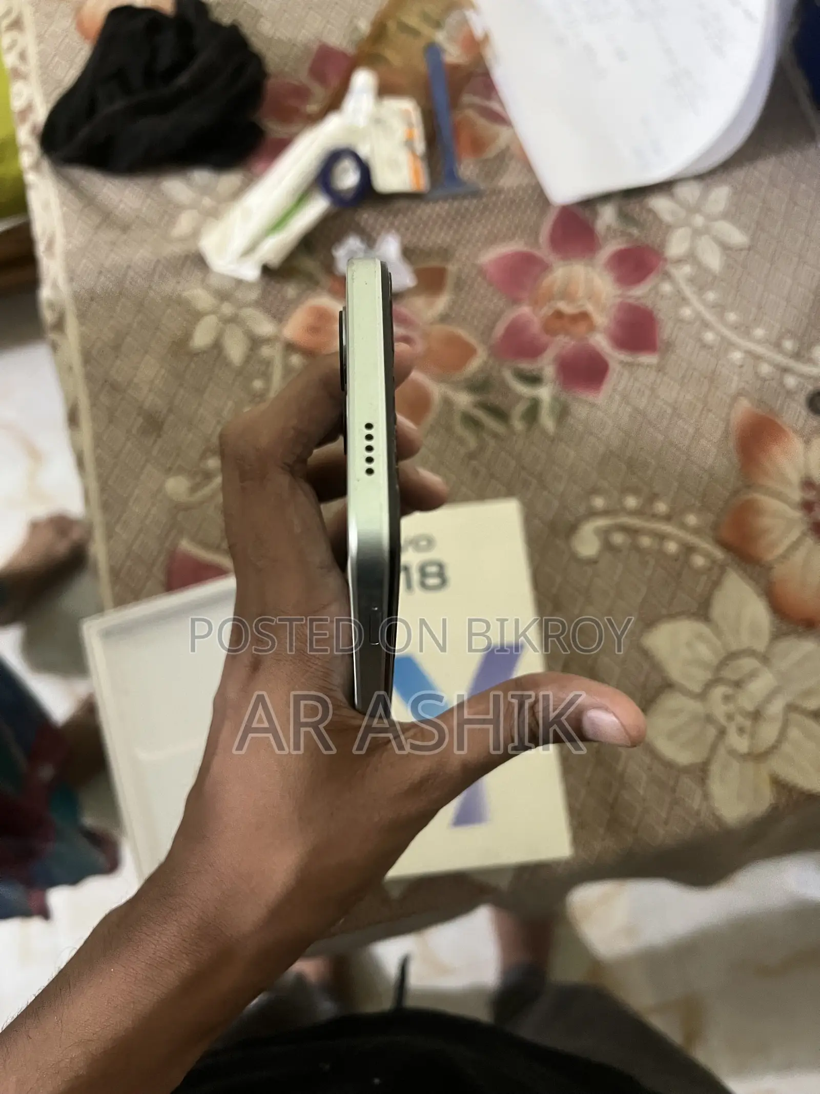 ভিভো ওয়াই১৮ ১২৮ জিবি
