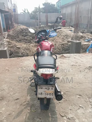 টিভিএস মেট্রো ২০১৮ লাল