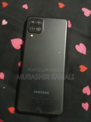 স্যামসাং গ্যালাক্সি এ১২ ১২৮ জিবি কালো