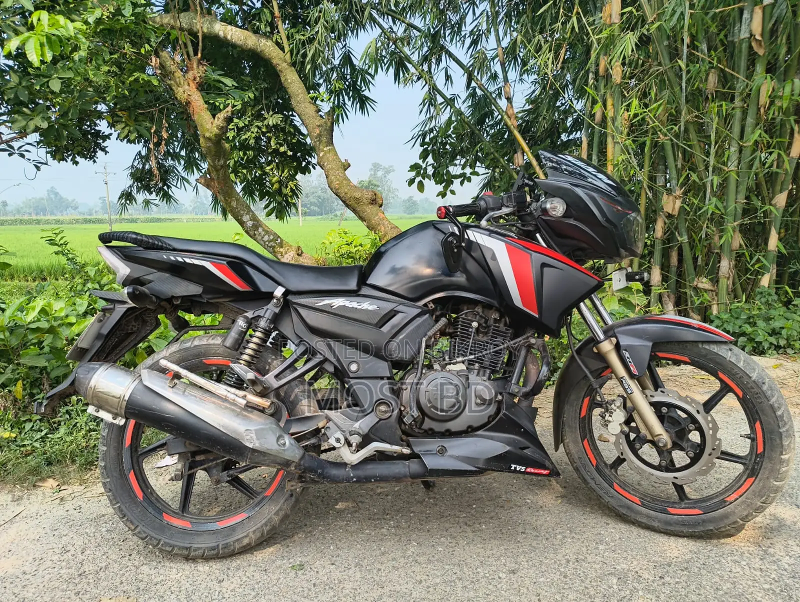 TVS Apache RTR 160 2V 2017 Black
