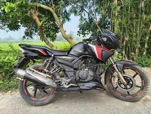 টিভিএস আপাচে আরটিআর ১৬০ ২ভি ২০১৭ কালো