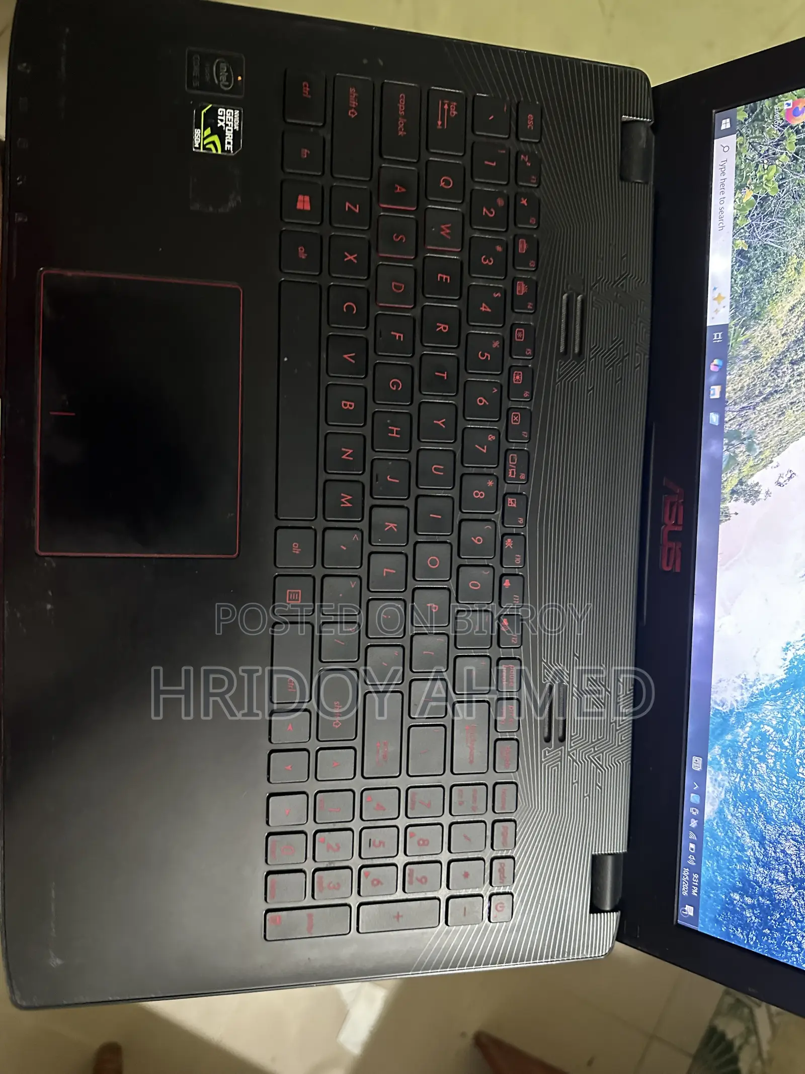 Asus Laptop 8GB Intel Core i5 SSD 640GB