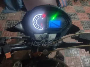 Runner Turbo ১২৫ ২০১৯ কালো