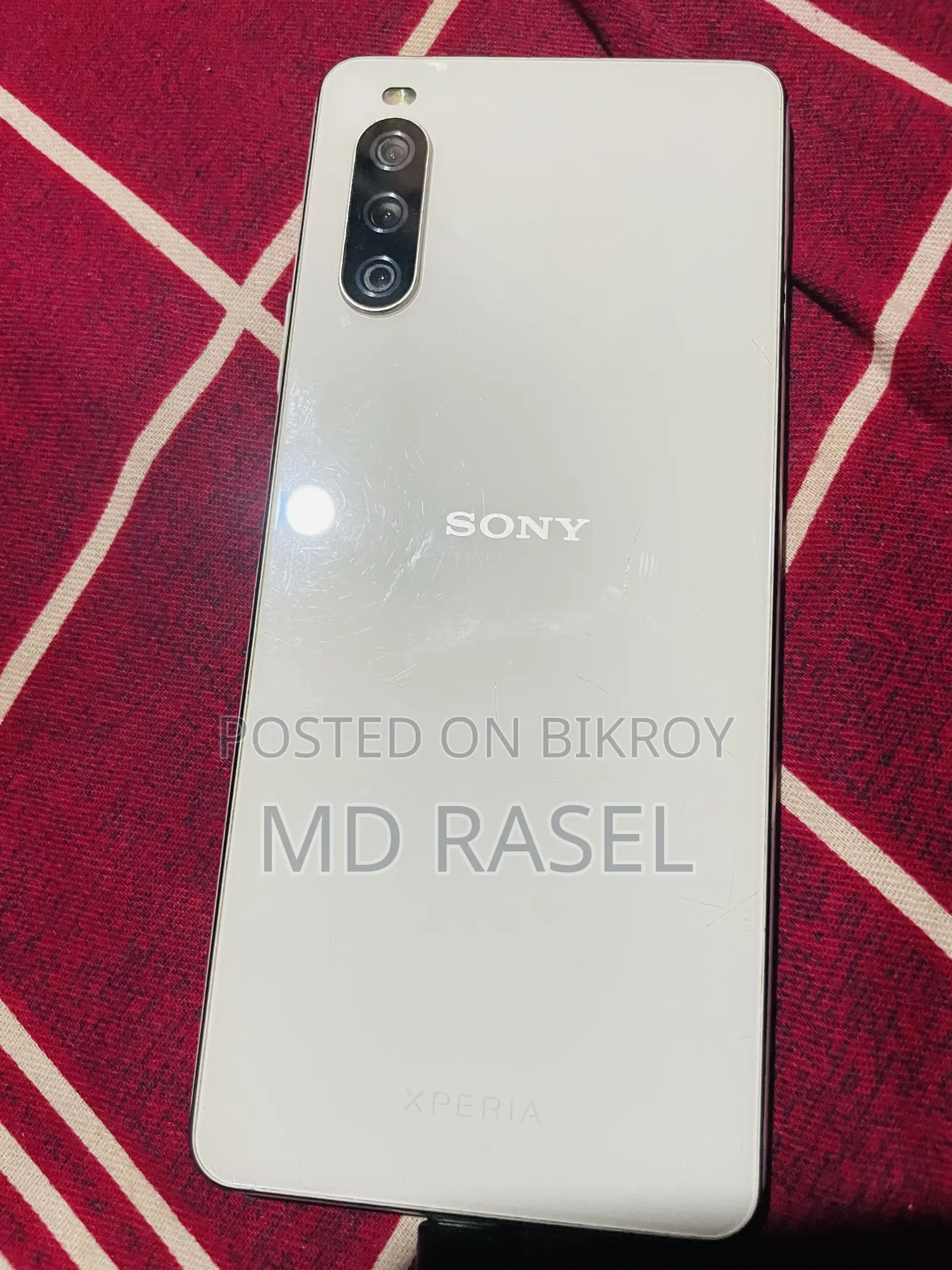 সনি এক্সপেরিয়া ১০ থার্ড জেনারেশন ১২৮ জিবি সাদা