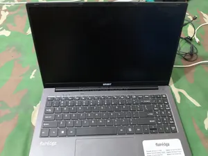 Laptop 8GB AMD Ryzen 3 SSD 512GB