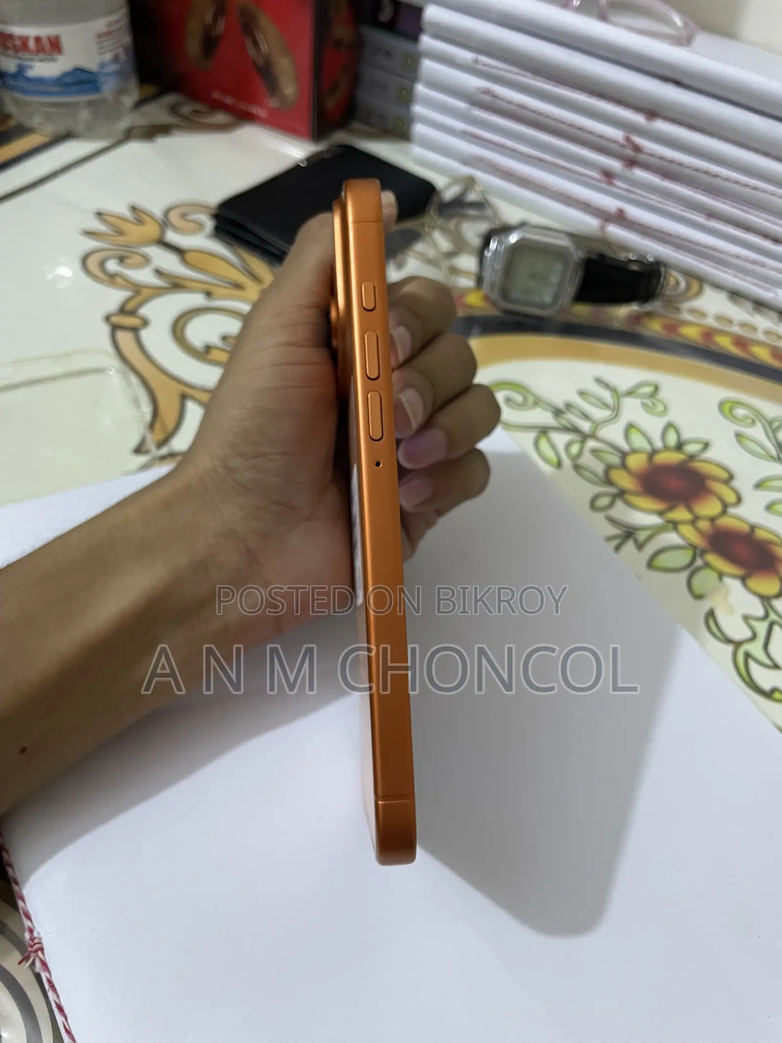 New VMAX V17 Pro Max 128 GB Orange