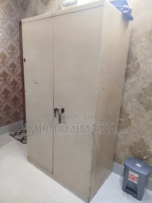 ২-ডোর স্টিল আলমারি (ব্যবহৃত) - স্টিলের আলমারি [আলোচনা সাপেক্ষ]
