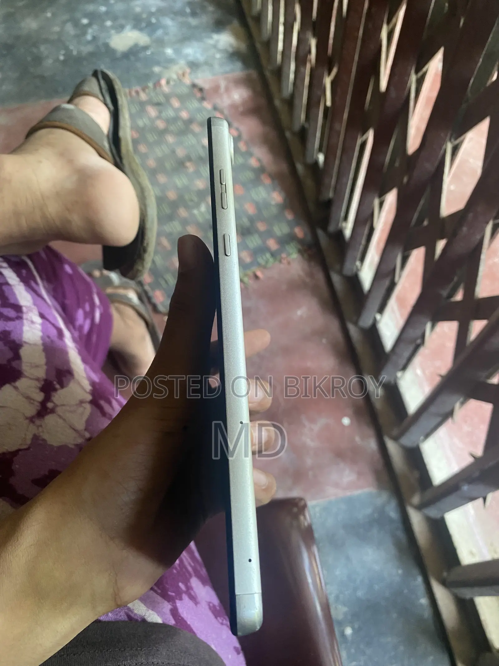 ওয়ালটন ওয়ালপ্যাড ৮জি ৬৪ জিবি সিলভার