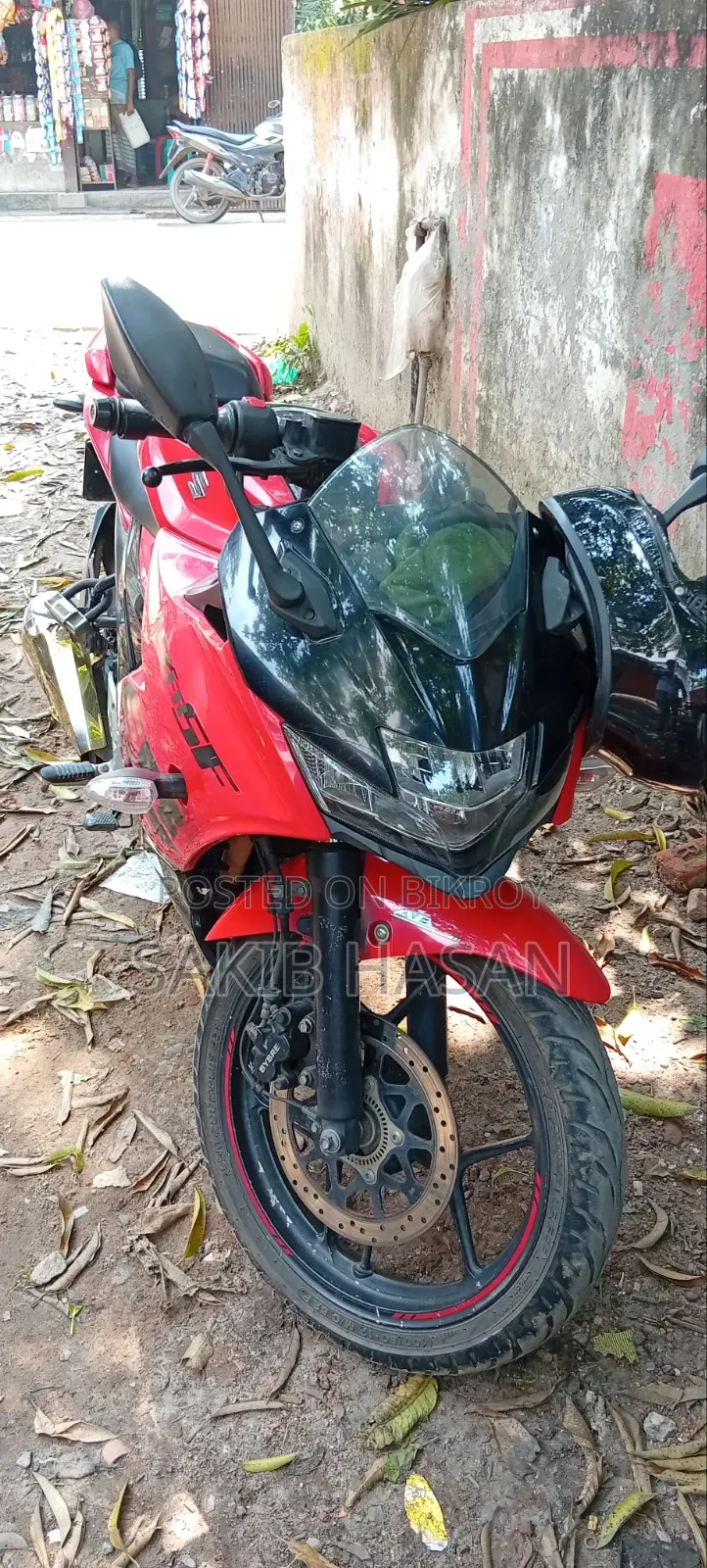 সুজুকি জিক্সার এসএফ ২০২২ লাল