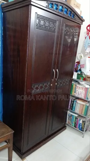 Wooden Almirah for Sale