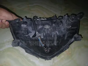 Gixxer Sf Headlight, Lock Set,