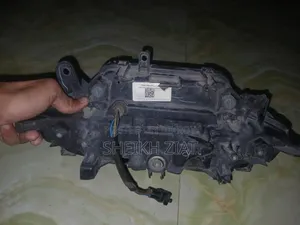 Gixxer Sf Headlight, Lock Set,