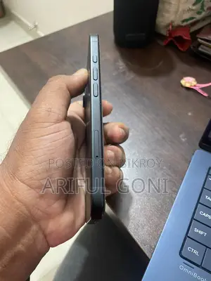 Apple iPhone 16 128 GB Black