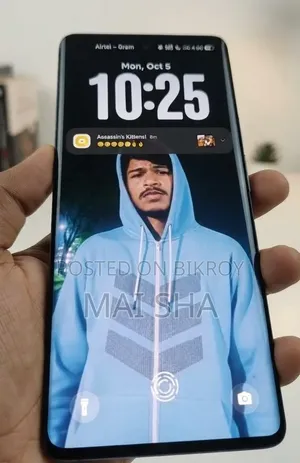 টেকনো ক্যামন ৪০ প্রো ৪জি ২৫৬ জিবি ব্ল্যাক