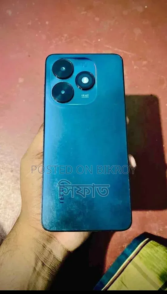 Tecno Spark Go 64 GB Blue