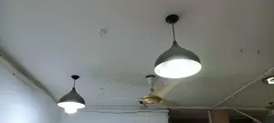 শোরুম ডেকোরেশনের লাইট হোল্ডার