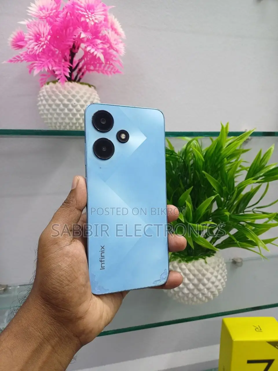 ইনফিনিক্স হট ৩০আই ১২৮ জিবি ব্লু