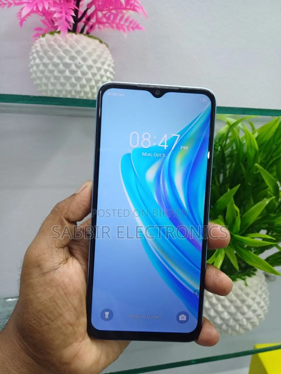 ইনফিনিক্স হট ৩০আই ১২৮ জিবি ব্লু