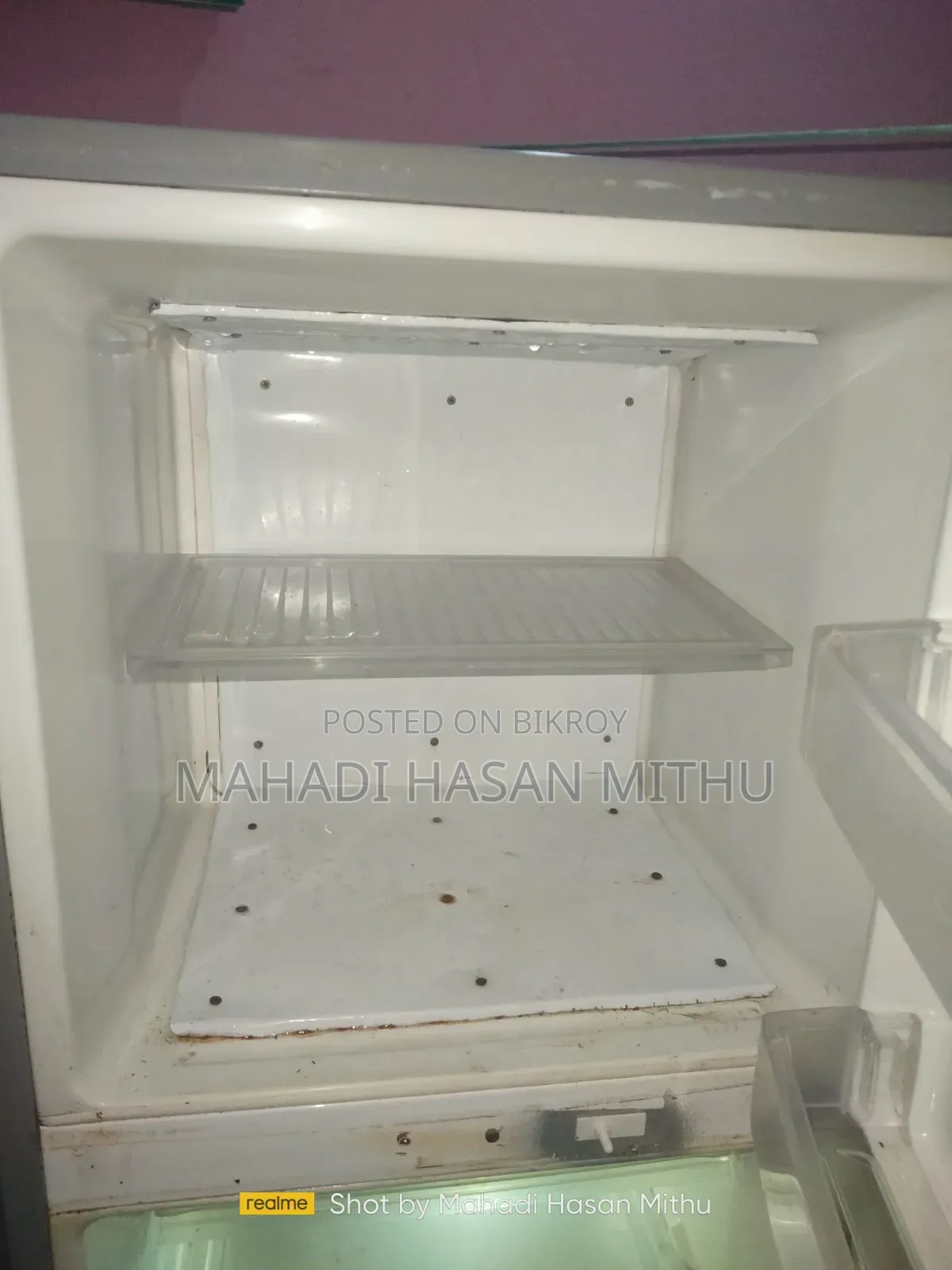 Refrigerator
